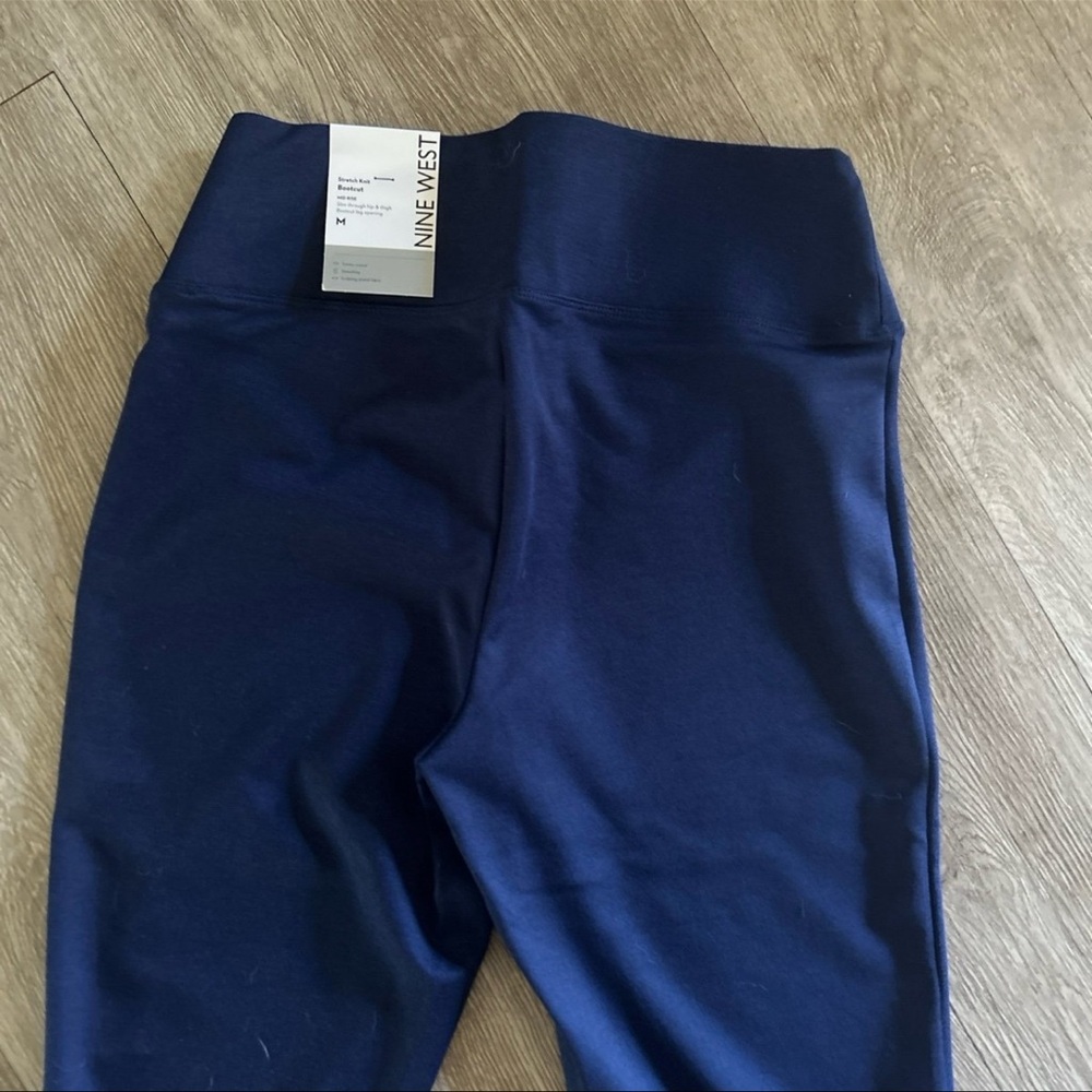 Nine West Sculpting Ponte Pants size M NWT - Picture 4 of 5